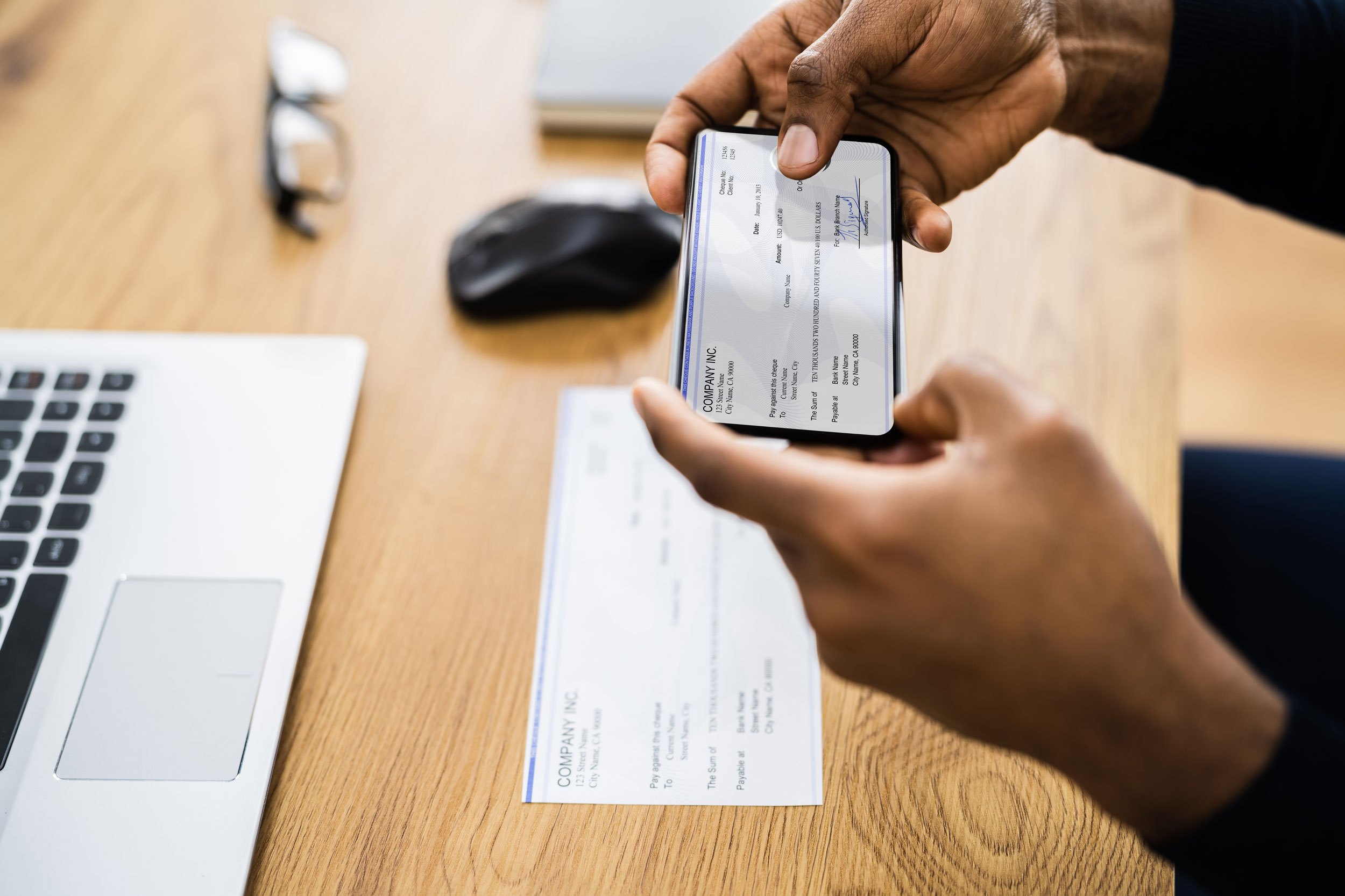 Using a smartphone for remote check deposit